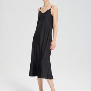 LATTELIER Size XL Black Polyester Spaghetti Straps
Slip Dress